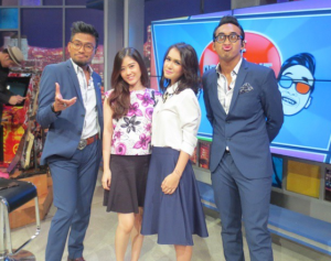 Cari makeup artist bagus